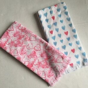 NWOT ladinne kitchen towels blue 4 pc